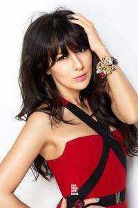 我多重身份，一人扛起华语乐坛高质量小说