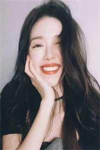 什么,我成了书里的痴汉女配?长篇小说